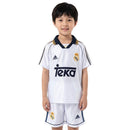 Real Madrid, Kinder-Set, 98/00, Weiß, Heimtrikot, Real Madrid Fanwear, Retro, Trikot, Shorts, Madridista, Fanartikel, Fußball, Shop des Spielers, Exklusiv