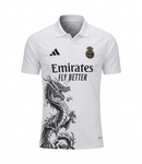 Real Madrid, Polo, 25/26, Limited Edition, Drache, Weiß, Madridista, Real Madrid Fanwear, Real Madrid Lifestyle, Fanartikel, Königliche, Shop des Spielers, Exklusiv
