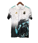 Real Madrid, Polo, 25/26, Limited Edition, Drache, Weiß, Madridista, Real Madrid Fanwear, Real Madrid Lifestyle, Fanartikel, Königliche, Shop des Spielers, Exklusiv