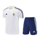 Real Madrid Trainingsset 2025 2026 weißes Trikot marineblaue Shorts 1.1 Premium Qualität Shop des Spielers Madrid Training Kit White Navy, Real Madrid Trainingsset 2025, Madrid Trikot weiß, Real Madrid Shorts blau, Real Madrid Trikot 25/26, Fußball Trainingsset Herren, 1.1 Qualität Real Madrid, Mbappé Training, Real Madrid Fanshop Deutschland, Fußball Set weiß marineblau.