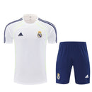 Real Madrid Trainingsset 2025 2026 weißes Trikot marineblaue Shorts 1.1 Premium Qualität Shop des Spielers Madrid Training Kit White Navy, Real Madrid Trainingsset 2025, Madrid Trikot weiß, Real Madrid Shorts blau, Real Madrid Trikot 25/26, Fußball Trainingsset Herren, 1.1 Qualität Real Madrid, Mbappé Training, Real Madrid Fanshop Deutschland, Fußball Set weiß marineblau.