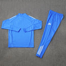 Shop des Spielers, Real Madrid Trainingsanzug, Real Madrid 25/26, Real Madrid Trikot Herren, Real Madrid Trainingsanzug Blau, Real Madrid Sportanzug, Trainingsanzug Herren Blau, Real Madrid 2026, Fußball Trainingsanzug, Real Madrid Fan-Version, Real Madrid Trainingskleidung, Real Madrid Shop, Trainingsanzug Herren, Real Madrid.