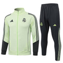 Real Madrid, Trainingsanzug, 25/26, Herren, Grün, Grau, Jacke und Hose, Real Madrid Fanwear, Real Madrid Trainingsset, Fußball Fanartikel, Merengues Style, Shop des Spielers, Casual Sportswear