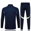 Real Madrid, Trainingsanzug, 25/26, Herren, Marineblau, Jacke und Hose, Real Madrid Fanwear, Real Madrid Trainingsset, Fußball Fanartikel, Merengues Style, Shop des Spielers, Casual Sportswear