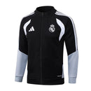 Real Madrid Trainingsanzug 26/27 Jacke und Hose Schwarz - SHOP DES SPIELERS