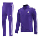 Shop des Spielers, Real Madrid Trainingsanzug 25/26, Real Madrid Lila Trainingsanzug, Real Madrid Sportanzug Herren, Real Madrid Jacke Hose, Fußball Trainingsanzug, Real Madrid Trainingsset, Performance Sportbekleidung, Real Madrid 2026, Trainingsanzug Herren Lila, Königliche Trainingskleidung, Real Madrid Fanshop, Sportanzug Real Madrid.
