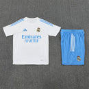 Shop des Spielers, Real Madrid Trainings-Set, Real Madrid 25/26, Real Madrid Trikot Herren, Real Madrid Training Weiß Blau, Real Madrid Shorts, Trainings-Set Herren, Real Madrid 2026, Fußball Trainingsset, Real Madrid Fan-Version, Real Madrid Trainingskleidung, Real Madrid Shop, Trainingsset Herren Weiß.