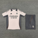 Real Madrid Trainingsset 25/26 Trikot und Shorts - SHOP DES SPIELERS