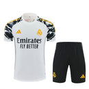 Real Madrid, Marvel, Real Madrid x Marvel, Trainingsset, 25/26, Herren, Trikot, Shorts, Limited Edition, Weiß, Schwarz, Fußball Fanartikel, Madridista, Shop des Spielers
