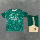 Real Madrid Trainingsset 2026 2027 Herren grün Trikot und Shorts 1.1 Premium Qualität Shop des Spielers Madrid Training Gear Green Edition, Real Madrid Trainingsset 2026, Madrid Gear grün, Real Madrid Trikot 26/27, Fußball Trainingsset Herren, 1.1 Qualität Real Madrid, Bellingham Training Madrid, Real Madrid Fanshop, Fußball Set grün weiß, Madrid Training Kit Limited.