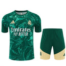 Real Madrid Trainingsset 2026 2027 Herren grün Trikot und Shorts 1.1 Premium Qualität Shop des Spielers Madrid Training Gear Green Edition, Real Madrid Trainingsset 2026, Madrid Gear grün, Real Madrid Trikot 26/27, Fußball Trainingsset Herren, 1.1 Qualität Real Madrid, Bellingham Training Madrid, Real Madrid Fanshop, Fußball Set grün weiß, Madrid Training Kit Limited.