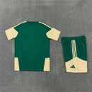 Real Madrid Trainingsset 2026 2027 Herren grün Trikot und Shorts 1.1 Premium Qualität Shop des Spielers Madrid Training Gear Green Edition, Real Madrid Trainingsset 2026, Madrid Gear grün, Real Madrid Trikot 26/27, Fußball Trainingsset Herren, 1.1 Qualität Real Madrid, Bellingham Training Madrid, Real Madrid Fanshop, Fußball Set grün weiß, Madrid Training Kit Limited.