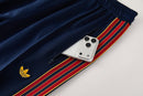 Shop des Spielers, AS Roma Trainingsanzug, AS Roma 25/26, AS Roma Trainingsanzug Weiß Blau, Roma Jacke Weiß, Roma Hose Blau, AS Roma Sport-Set, Trainingsanzug Herren Weiß, AS Roma 2026, Fußball Trainingsset, AS Roma Fan-Version, Trainingskleidung AS Roma, Giallorossi, Roma Shop.