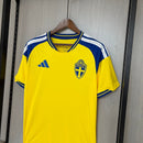 Schweden Heimtrikot 2026 2027 Herren gelb blau 1.1 Premium Qualität Shop des Spielers Schweden Nationalmannschaft Trikot Blågult, Schweden Trikot 2026, Schweden Heimtrikot 26/27, Sweden Home Jersey, Schweden Fußballtrikot kaufen, 1.1 Qualität Schweden, SvFF Trikot Herren, Schweden Fanshop Deutschland, Fußball Geschenk Herren, Schweden Trikot gelb.