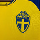 Schweden Heimtrikot 2026 2027 Herren gelb blau 1.1 Premium Qualität Shop des Spielers Schweden Nationalmannschaft Trikot Blågult, Schweden Trikot 2026, Schweden Heimtrikot 26/27, Sweden Home Jersey, Schweden Fußballtrikot kaufen, 1.1 Qualität Schweden, SvFF Trikot Herren, Schweden Fanshop Deutschland, Fußball Geschenk Herren, Schweden Trikot gelb.