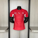 Schweiz Heimtrikot 2026 2027 Herren Spieler-Version rot Authentic 1.1 Premium Qualität Shop des Spielers Schweiz Nationalmannschaft Trikot Nati Home Player Edition, Schweiz Trikot 2026, Schweiz Spieler-Version, Authentic Swiss Jersey, Schweiz Fußballtrikot kaufen, 1.1 Qualität Schweiz, Nati Player Edition, Schweiz Trikot rot eng, WM 2026 Trikot Schweiz, Premium Nati Ausrüstung.