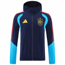 Spanien Nationalmannschaft Kapuzenjacke 2026 2027 marineblau Herren, Shop des Spielers, Spanien Jacke, Spanien Kapuzenjacke, Spanien 26/27, La Roja Fanartikel, Fußball Jacke Spanien, Spanien Nationalmannschaft marineblau, Spanien Training Herren, Fußball Lifestyle Spanien, Spanien Trikot-Jacke.