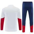 Shop des Spielers, Spanien Trainingsanzug, Spanien Set Weiß Marineblau, La Roja Fanartikel, Fußball Trainingsanzug Spanien, Spanien 26/27, Spanien Sportanzug Herren, Trainingsjacke Spanien, RFEF Fanbekleidung, Fußball Lifestyle Spanien, Herren Trainingsset, Spanien Nationalmannschaft.