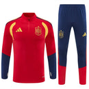 Shop des Spielers, Spanien Trainingsanzug, Spanien Set Rot Marineblau, La Roja Fanartikel, Fußball Trainingsanzug Spanien, Spanien 26/27, Spanien Sportanzug Herren, Trainingsjacke Spanien, RFEF Fanbekleidung, Fußball Lifestyle Spanien, Herren Trainingsset.