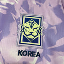 Shop des Spielers, Südkorea Trikot 26/27, Südkorea Auswärtstrikot, Südkorea Fußballtrikot lila, Taeguk Warriors Trikot, Fan-Version Südkorea, Südkorea Herren Trikot, Fußball-Trikot Nationalmannschaft, Südkorea Fan-Artikel, Trikot Shop Deutschland, limitierte Trikots Südkorea, Südkorea Jersey 2026
