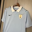 Uruguay Heimtrikot 2026 2027 Herren himmelblau 1.1 Premium Qualität Shop des Spielers Uruguay Nationalmannschaft Trikot La Celeste 4 Sterne, Uruguay Trikot 2026, Uruguay Heimtrikot 26/27, La Celeste Jersey, Uruguay Fußballtrikot kaufen, 1.1 Qualität Uruguay, AUF Trikot Herren, Uruguay Fanshop Deutschland, Fußball Geschenk Herren, Weltmeister Trikot Uruguay.